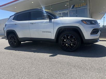 Used 2025 Jeep Compass Limited