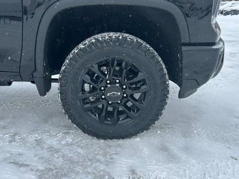 New 2026 Chevrolet Silverado 2500 LT w/ Trail Boss Package AWD/4WD image 9