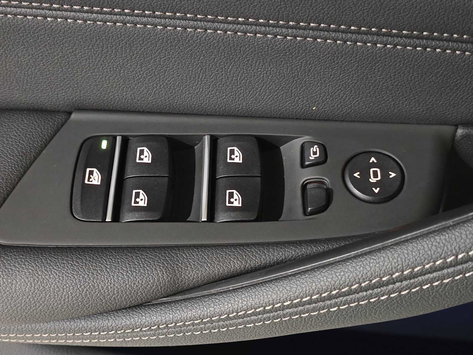 Used 2023 BMW 530i xDrive AWD/4WD image 22