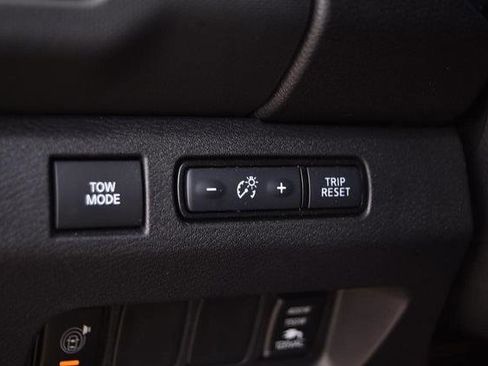 Certified 2024 Nissan Frontier PRO-4X w/ Pro Premium Package image 14