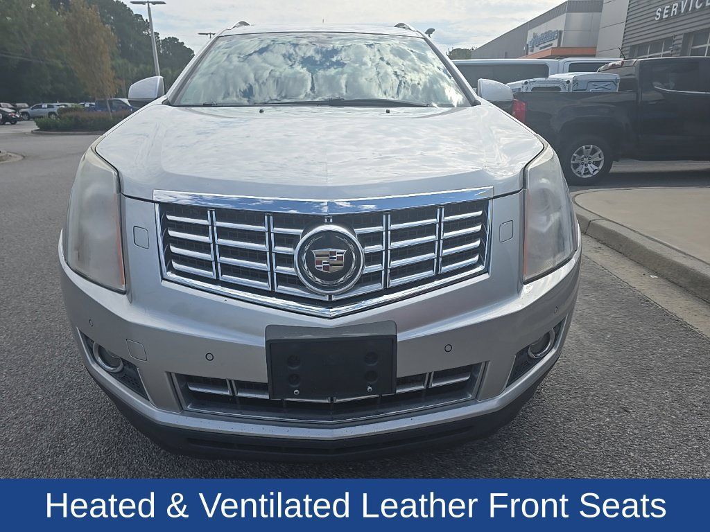 Used 2013 Cadillac SRX Premium w/ Driver Assist Package AWD/4WD image 2
