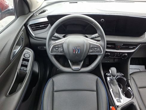Used 2025 Buick Encore GX Sport Touring image 12