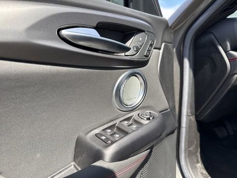 Used 2024 Dodge Hornet R/T Plus image 11