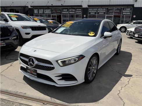 Used 2020 Mercedes-Benz A 220 image 10