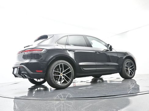 Certified 2024 Porsche Macan AWD/4WD image 49