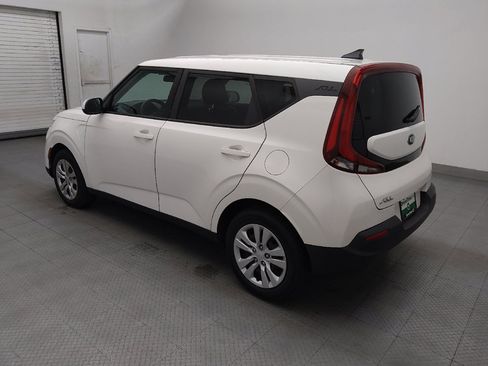 Used 2020 Kia Soul LX FWD image 3