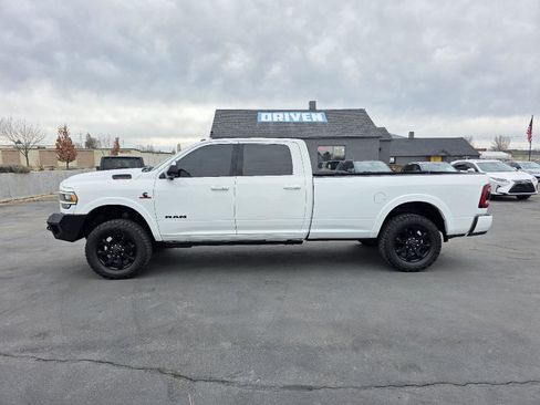 Used 2021 RAM 3500 Laramie image 8