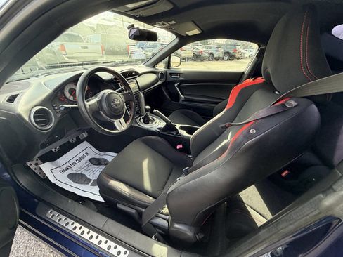 Used 2013 Scion FR-S image 20