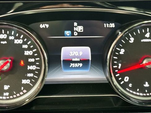 Used 2017 Mercedes-Benz E 300 4MATIC image 13