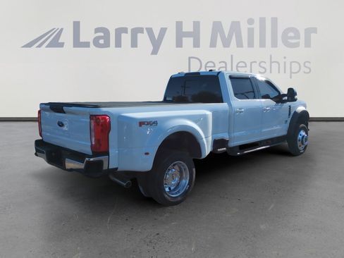 Used 2021 Ford F450 Lariat w/ Lariat Value Package image 5