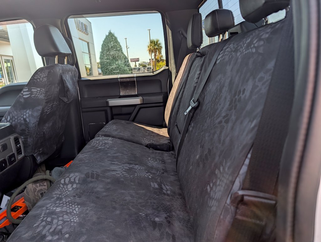 Used 2022 Ford F350 Lariat w/ Lariat Ultimate Package AWD/4WD image 9