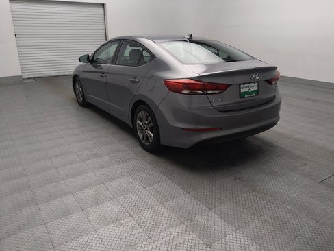 Used 2018 Hyundai Elantra SEL FWD image 5