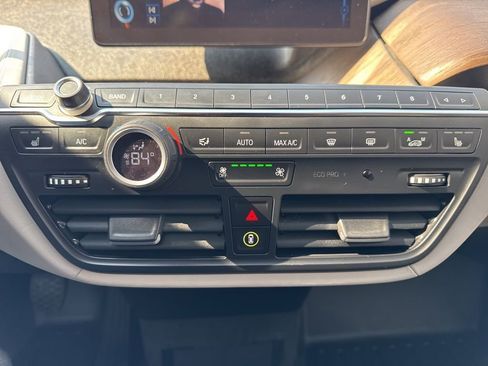 Used 2017 BMW i3 w/ Range Extender image 18