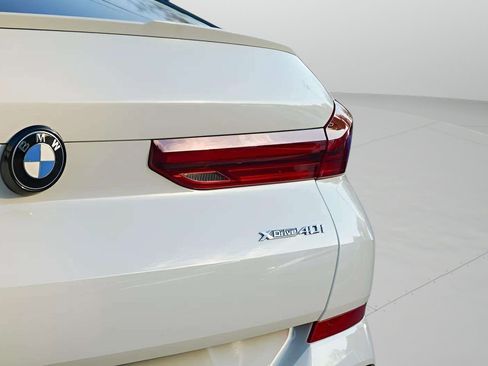 Used 2022 BMW X6 xDrive40i w/ Executive Package AWD/4WD image 21