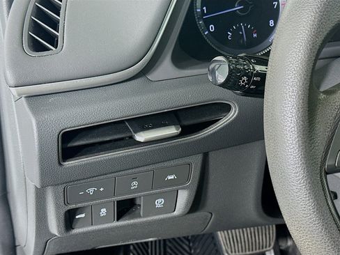 Used 2022 Hyundai Sonata SE FWD image 16
