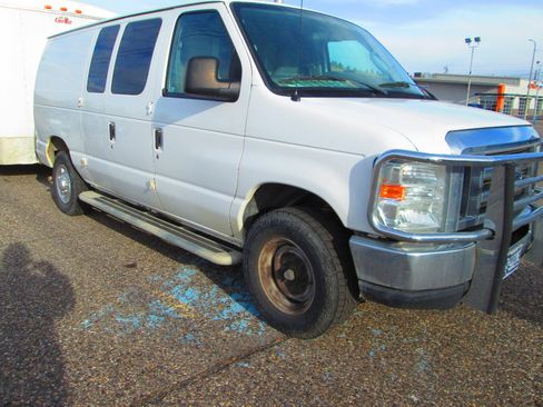 Used 2012 Ford E-350 and Econoline 350 Extended Super Duty w/ Commercial Cargo Van Pkg image 4