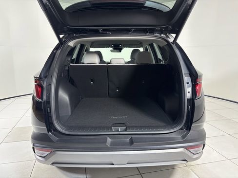 Certified 2025 Hyundai Tucson SEL FWD image 23