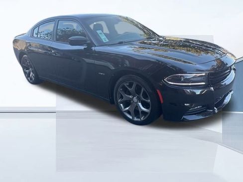 Used 2016 Dodge Charger R/T w/ Plus Group image 8