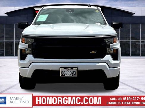 Used 2023 Chevrolet Silverado 1500 Custom RWD image 2