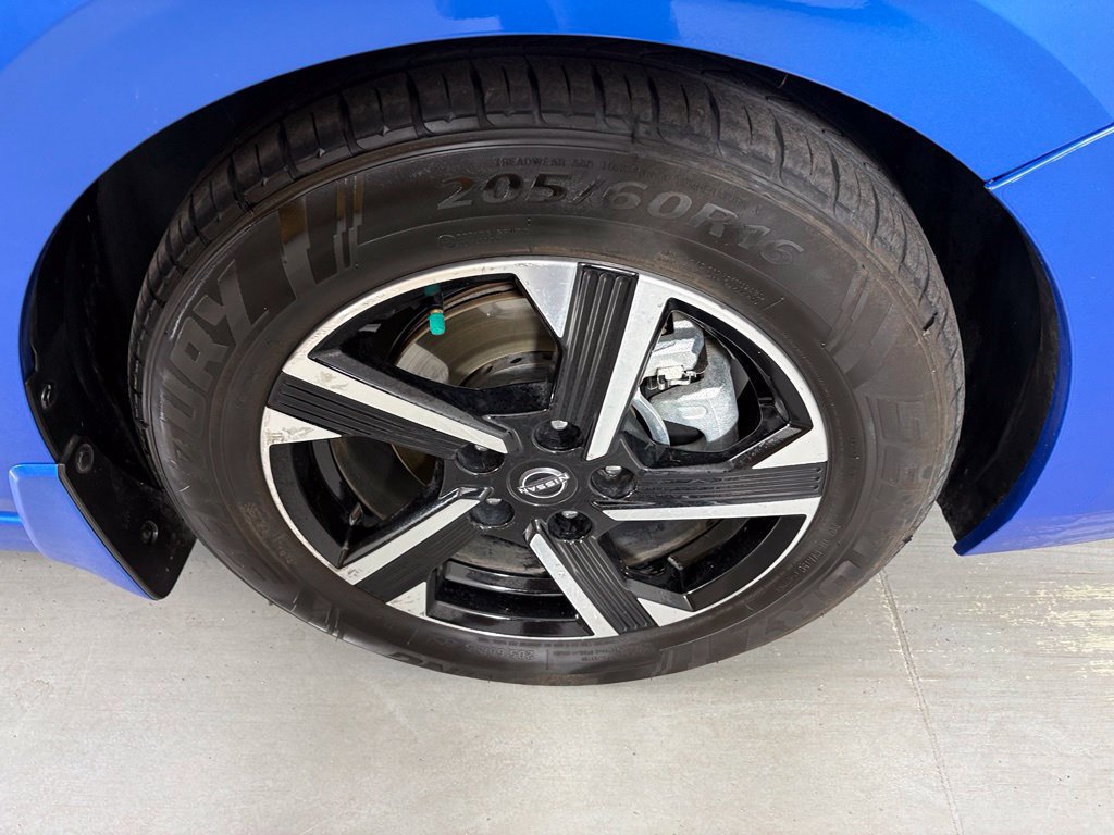 Used 2024 Nissan Sentra SV w/ Trunk Package FWD image 8