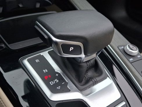 Used 2023 Audi A5 2.0T Premium Plus w/ Premium Plus image 14