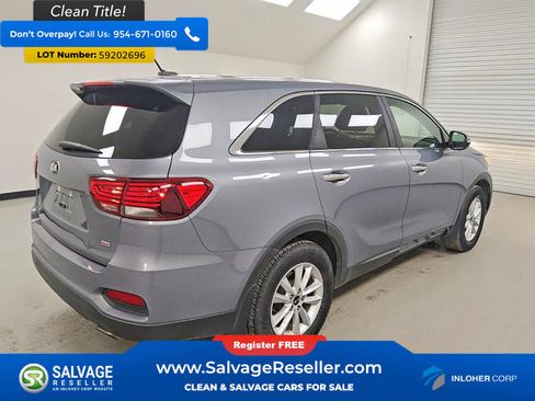 Used 2019 Kia Sorento L FWD image 4