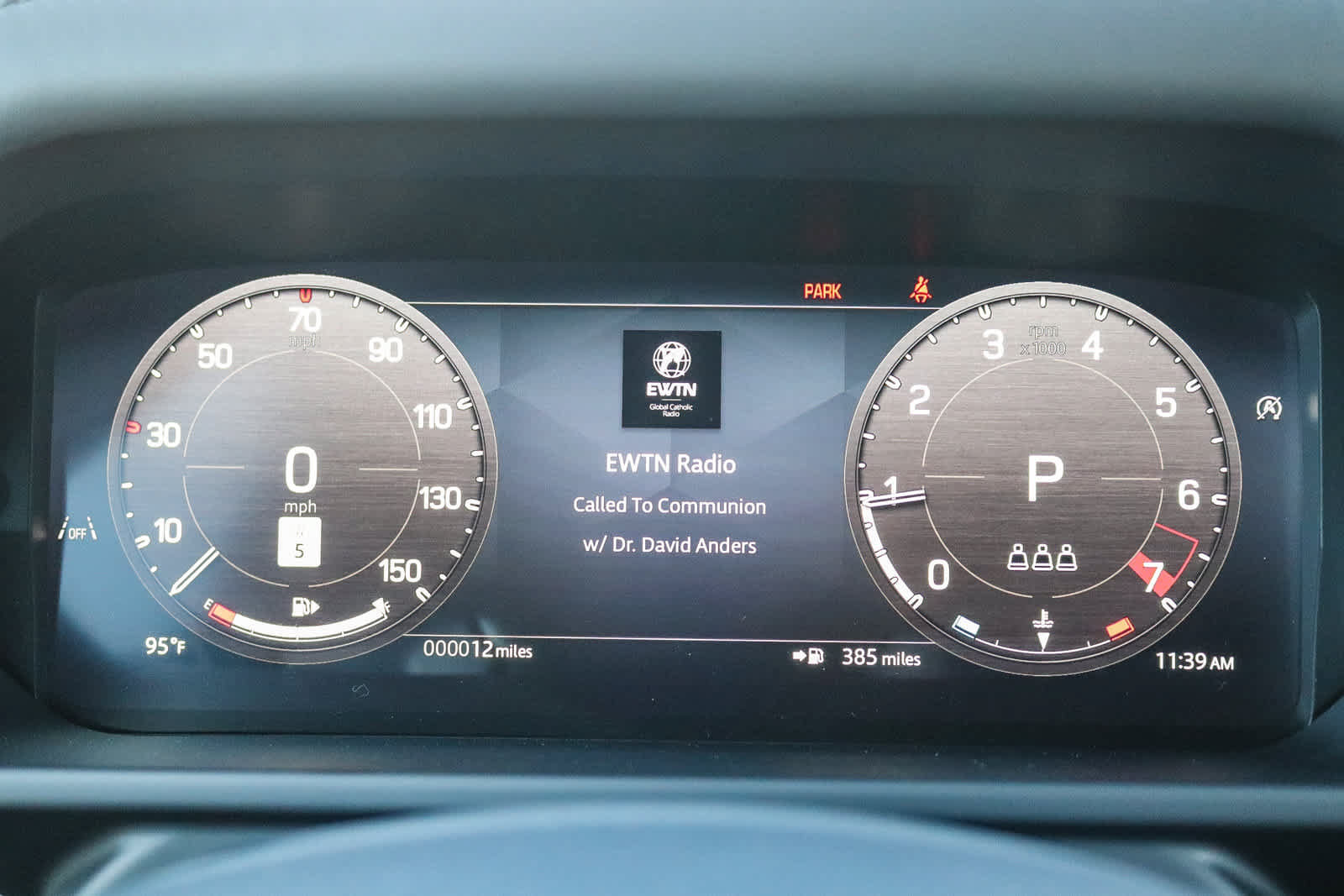 New 2026 Land Rover Defender 110 S AWD/4WD image 23