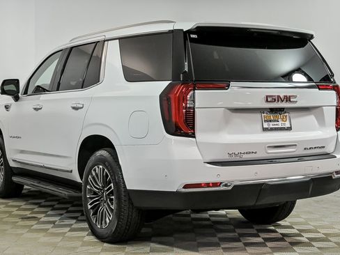 New 2026 GMC Yukon Elevation w/ Elevation Premium Package AWD/4WD image 4