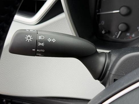New 2026 Toyota Corolla SE FWD image 17