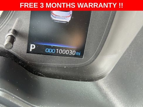 Used 2022 Toyota Corolla LE FWD image 15