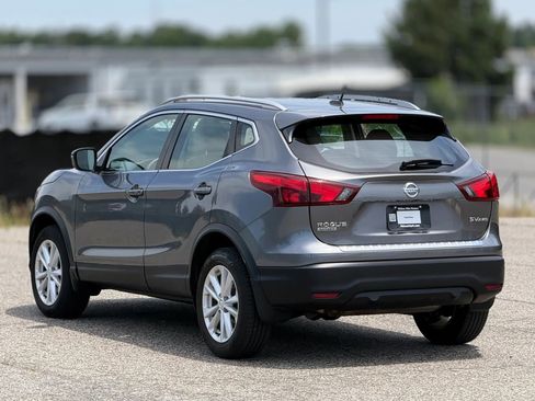 Used 2017 Nissan Rogue Sport SV AWD/4WD image 10