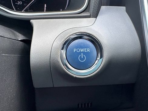 Used 2021 Toyota Avalon Limited FWD image 25