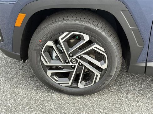 New 2026 Hyundai Tucson Limited image 11