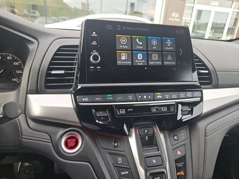 Used 2025 Honda Odyssey Sport-L image 10