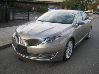 Used 2016 Lincoln MKZ AWD w/ Equipment Group 300A Reserve