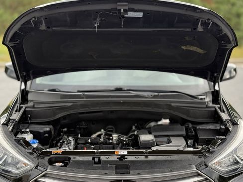 Used 2017 Hyundai Santa Fe Sport image 48