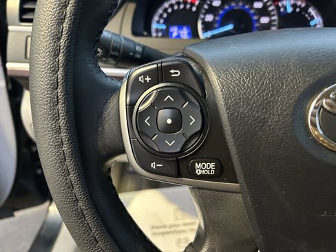 Used 2013 Toyota Camry XLE image 21