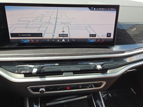 Certified 2025 BMW X5 sDrive40i w/ Executive Package image 32