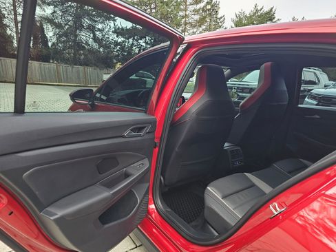 Used 2023 Volkswagen GTI Autobahn image 15