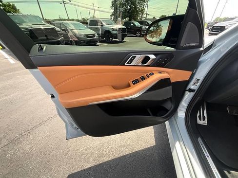 Used 2025 BMW X5 M60i w/ Executive Package AWD/4WD image 12