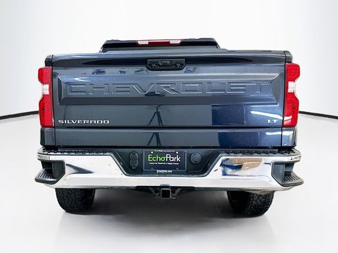 Used 2023 Chevrolet Silverado 1500 LT AWD/4WD image 7
