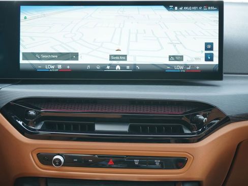 New 2026 BMW i4 eDrive40 w/ Premium Package image 15