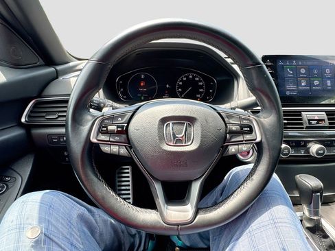 Used 2022 Honda Accord Sport image 11
