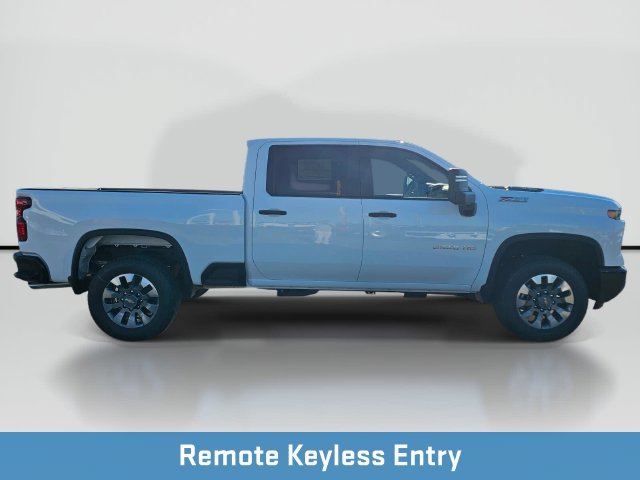 New 2026 Chevrolet Silverado 2500 Custom w/ Z71 Off-Road Package AWD/4WD image 6