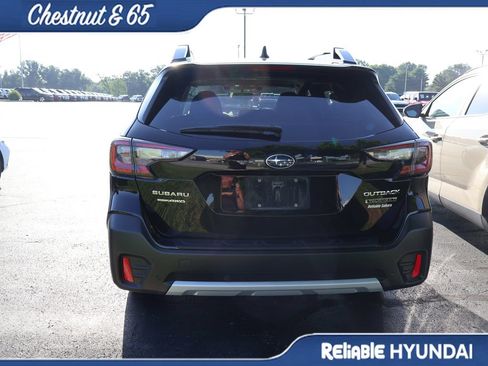 Used 2022 Subaru Outback Touring XT AWD/4WD image 18
