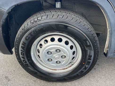 Used 2025 RAM ProMaster 1500 FWD image 13