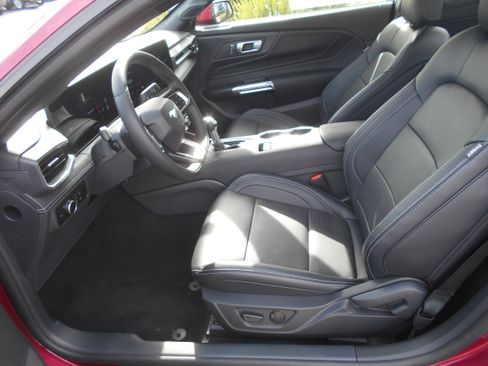 New 2026 Ford Mustang Premium image 32