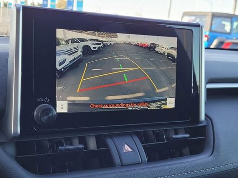 Used 2024 Toyota RAV4 LE image 10