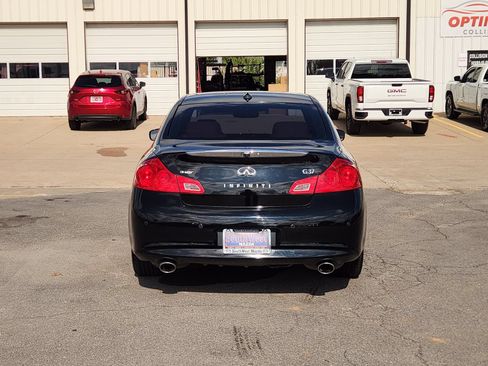 Used 2011 INFINITI G37 Journey w/ Premium Pkg RWD image 8