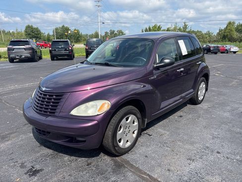 Used 2004 Chrysler PT Cruiser FWD image 2